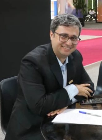 الیاس جانباز – آموزش و توسعه منابع انسانی